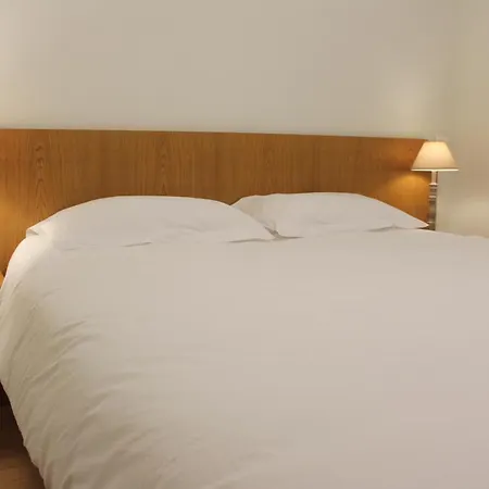 La Bullote - - Paris Roissy Cdg בית נופש Villeneuve-sous-Dammartin