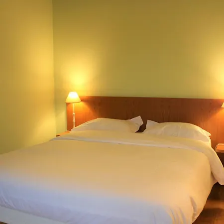 Vakantiehuis La Bullote - - Paris Roissy Cdg *