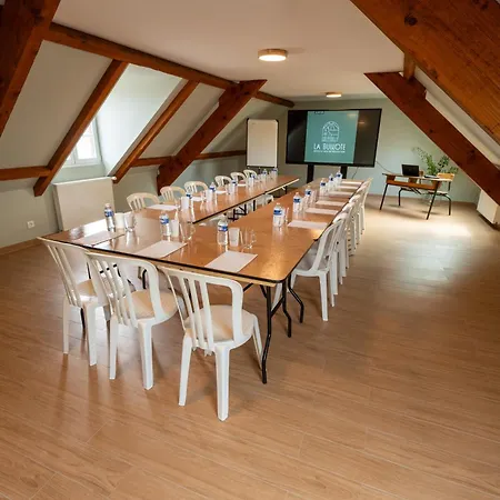 Vakantiehuis La Bullote - - Paris Roissy Cdg Villeneuve-sous-Dammartin