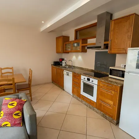 La Bullote - - Paris Roissy Cdg *