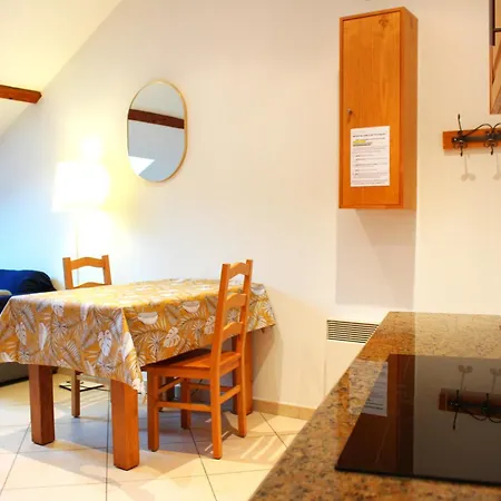 La Bullote - - Paris Roissy Cdg Vakantiehuis *