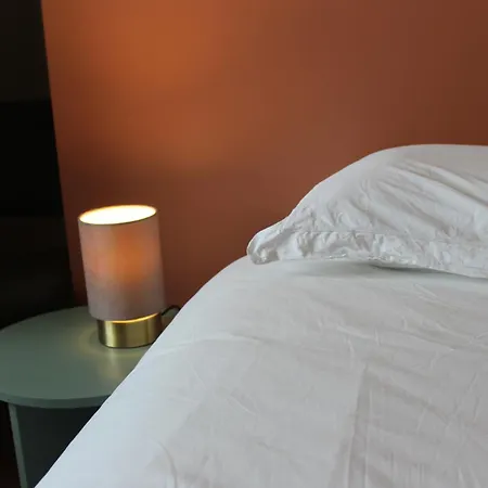 펜션 La Bullote - - Paris Roissy Cdg Villeneuve-sous-Dammartin